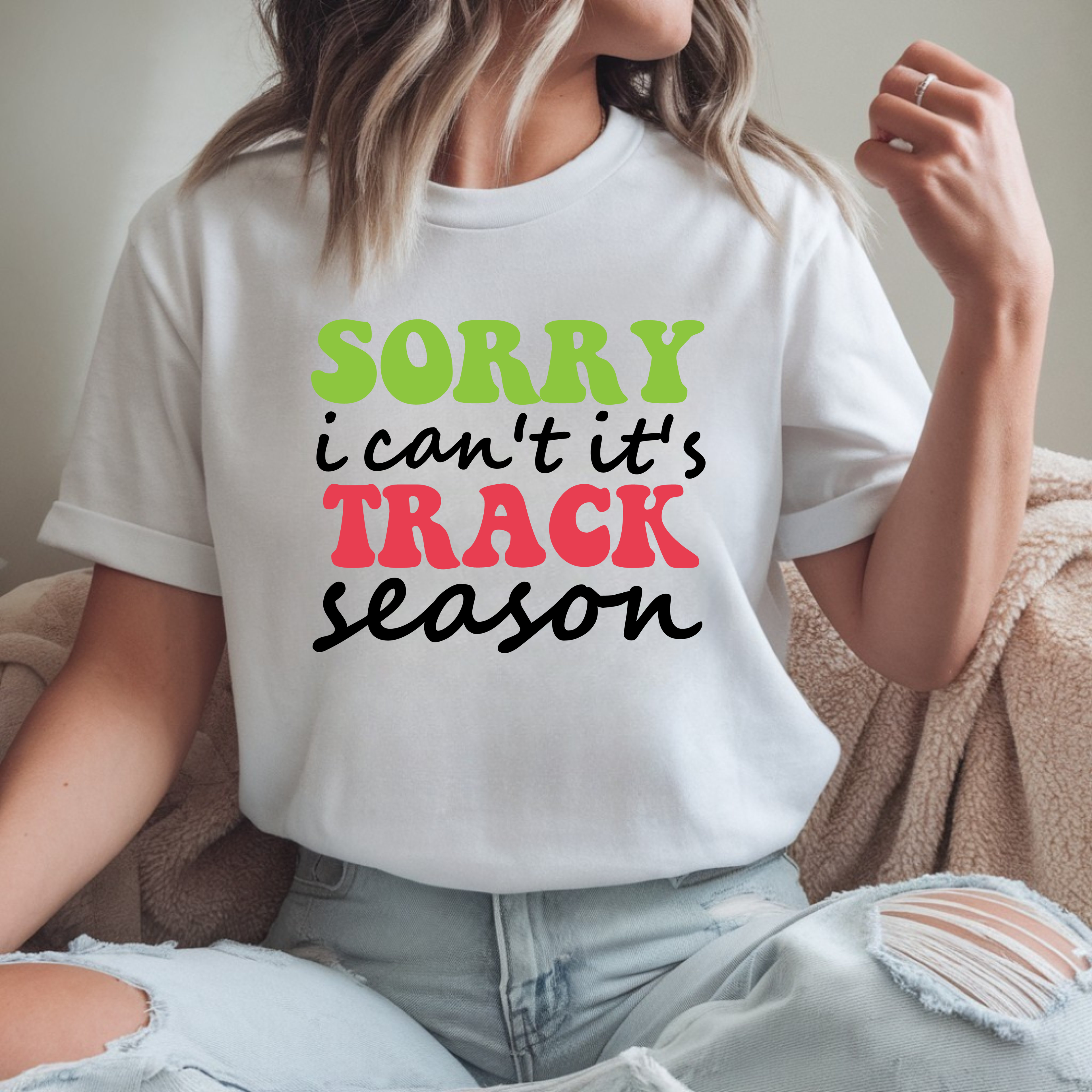 Sorry I can't it's track season shirt